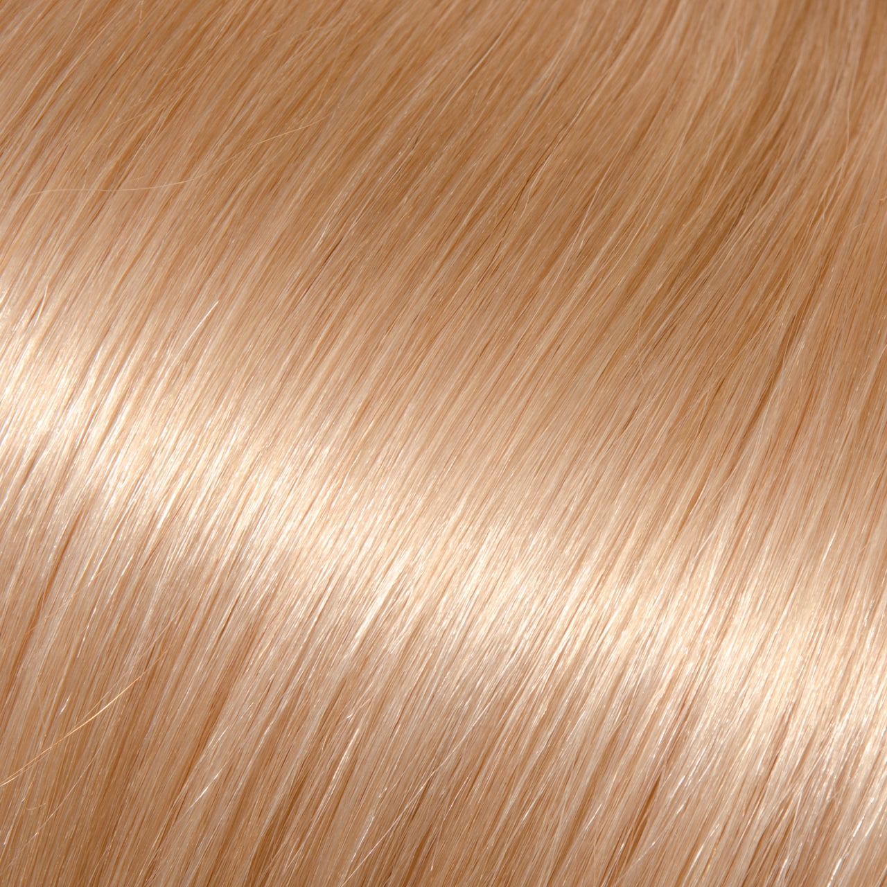 Babe Tape-In Pro Straight 18 inch Extensions