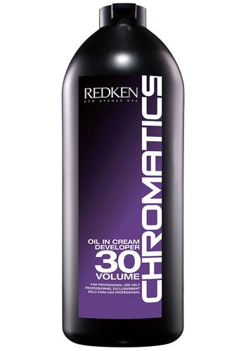 Chromatics™ Oil in Cream Developer 30 Volume